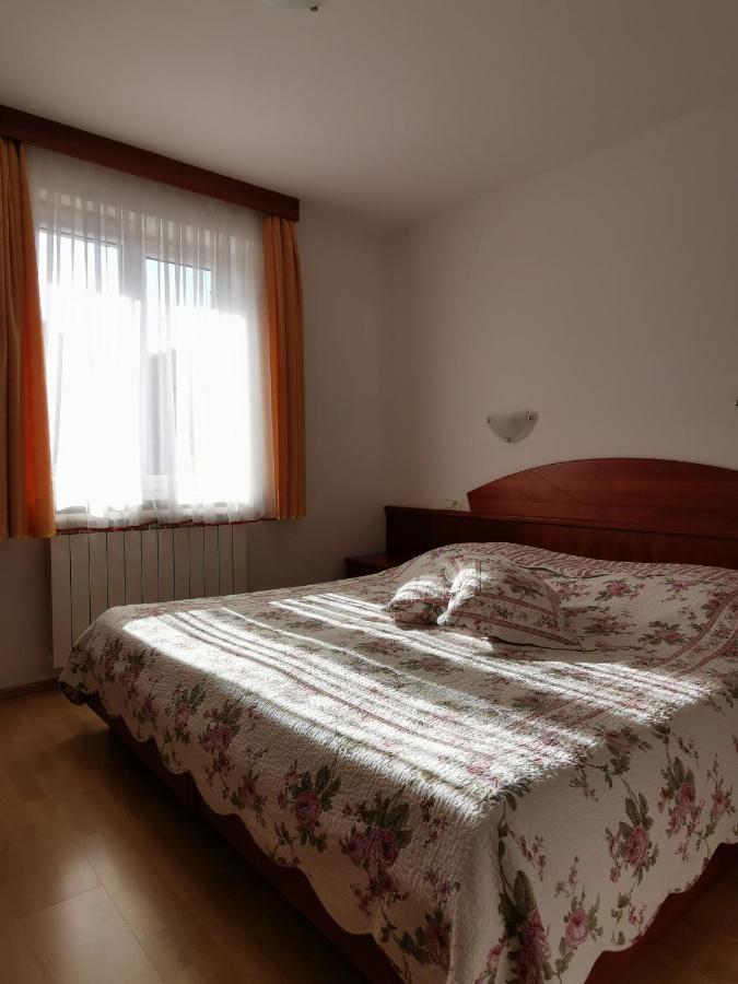 Farm Stay Pri Cepcovih Golac Eksteriør billede